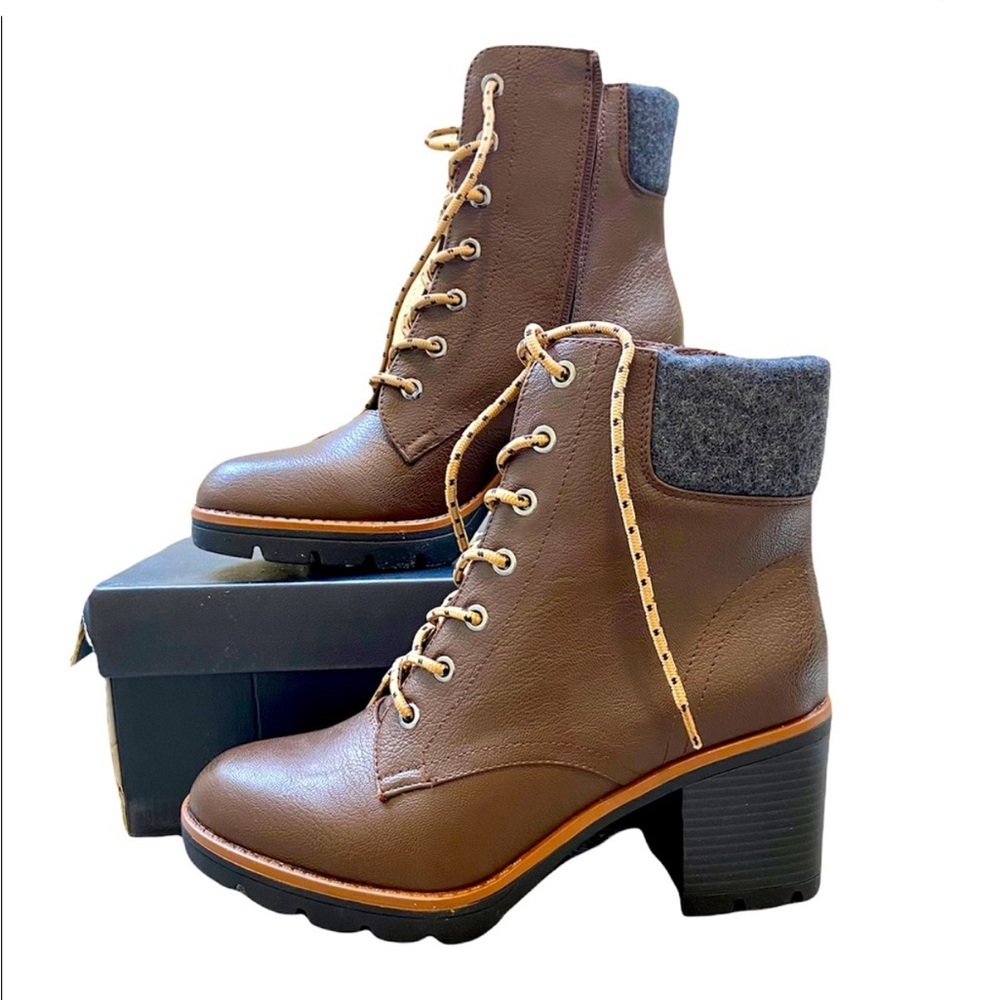NWT Naturalizer Brown Leather Ankle Boots